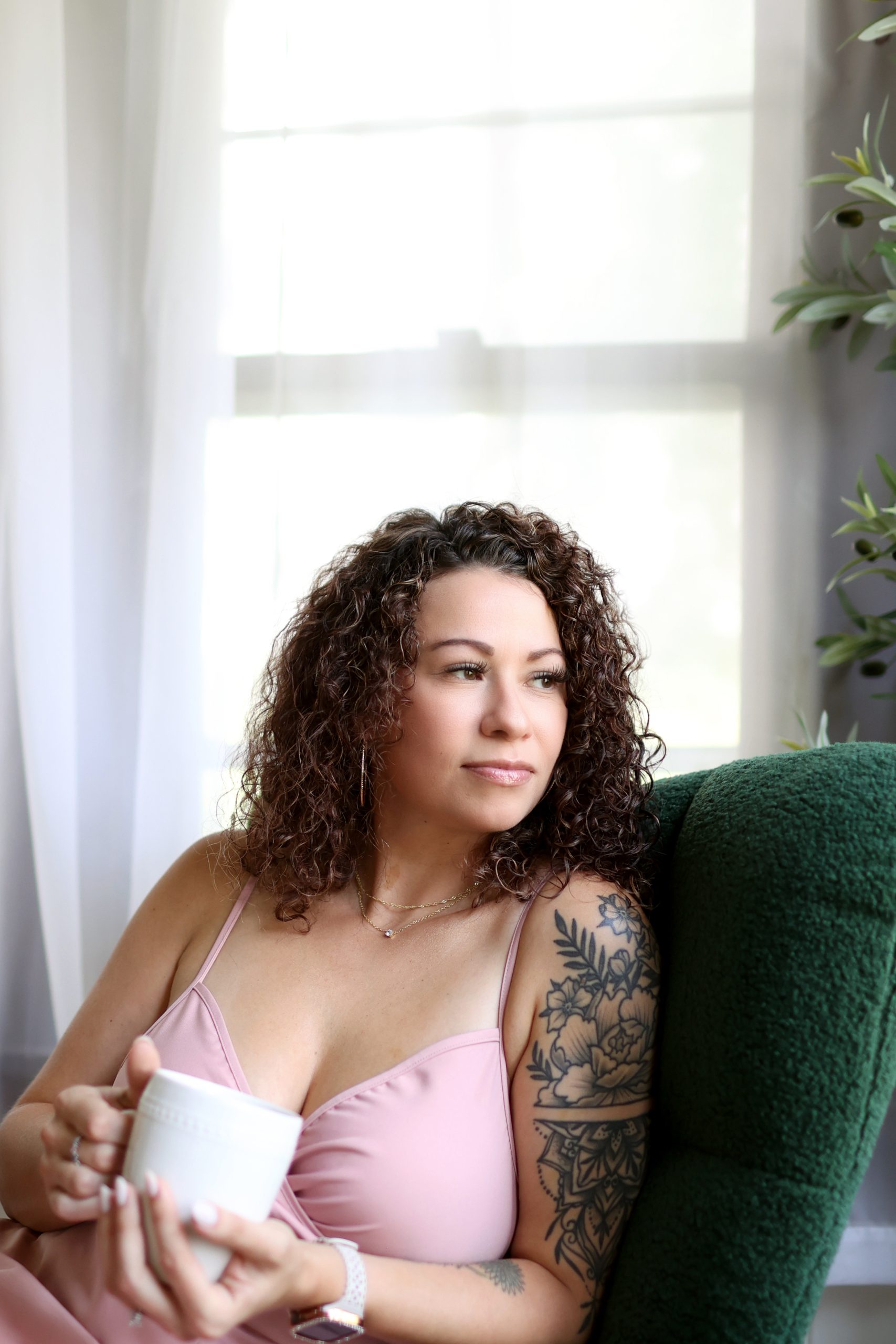 Whitney McElhone, therapist specializing in trauma and painful relationships